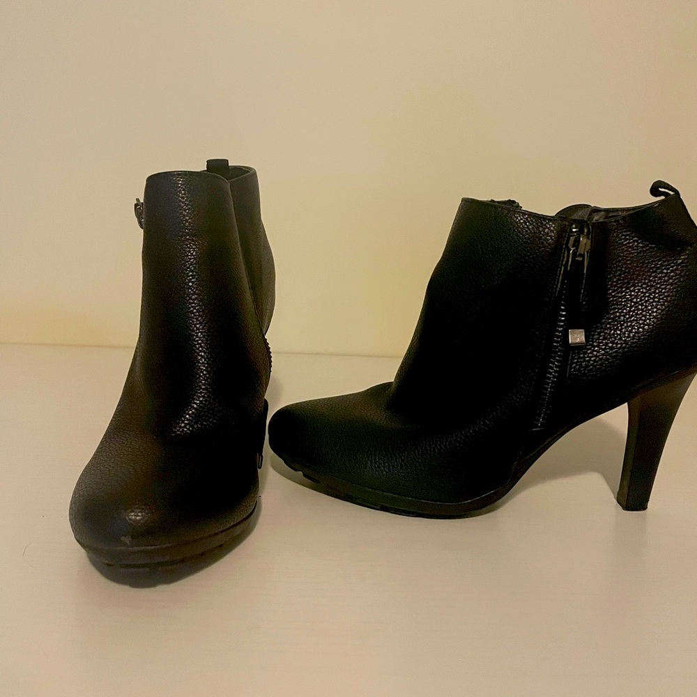 Ladies ankle boots